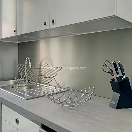 Capricciosa Apartment *